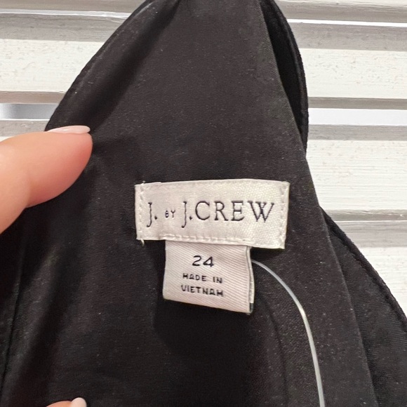 NWT J. Crew Scalloped Cami Black 24 - Picture 3 of 4